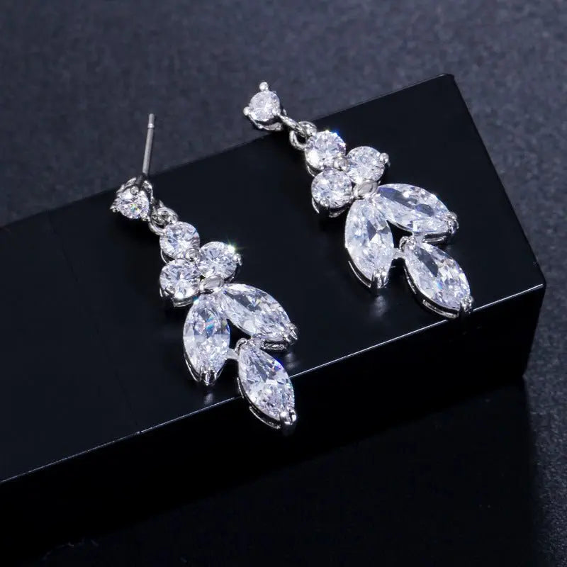 Korean Fashion And Generous Bride Wedding Dress Accessories High-grade AAA Zircon Four-piece Set MyQualityproduct.shop